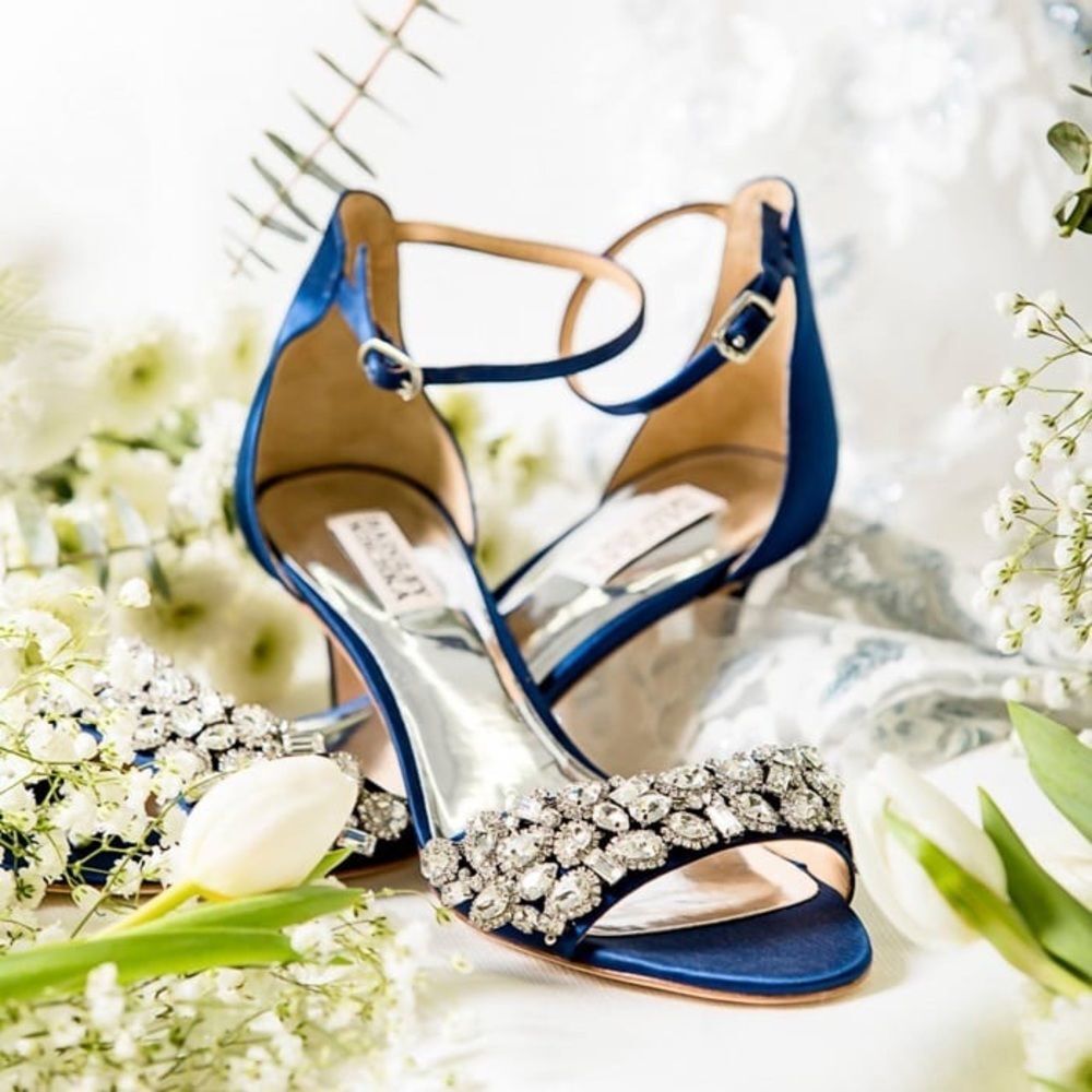 Badgley  Mischka Lara Embellished Kitten-Heel Sandals NEW 5.5 Navy Satin